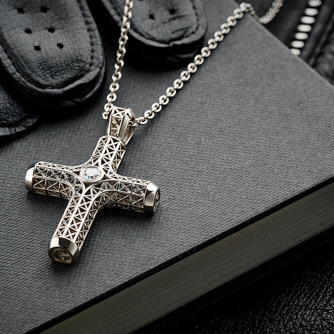 Cross White Gold 1 Diamond